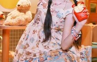 敲响155fun.黑料首页的入口，八卦光速滚动中….