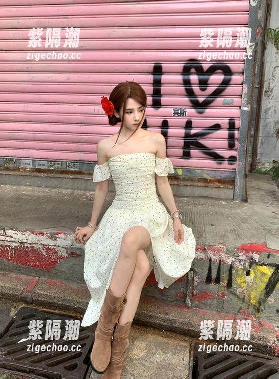 又忍不住下载了17吃瓜网苹果版，今日份的“瓜”收获可以说是满满当当