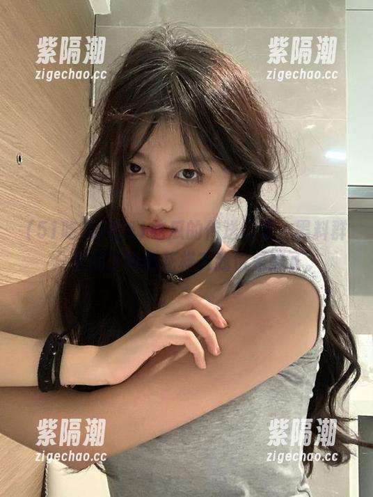 在51吃瓜的传送门里，黑料群众又搞了啥新花样？我也是醉了。