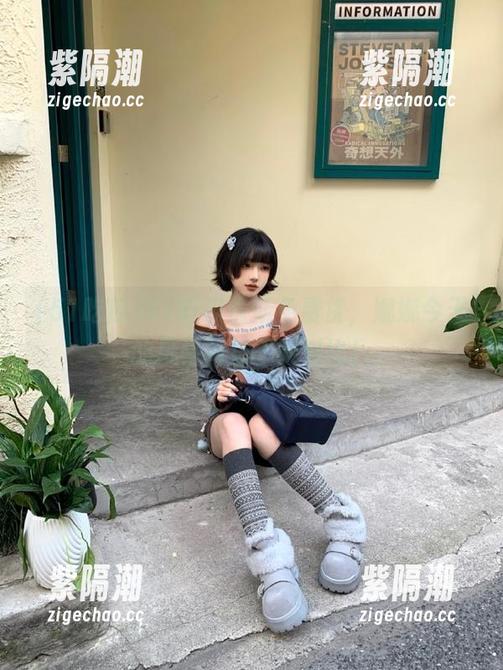 51吃瓜最新免费货，娜娜今天的风格简直不敢对比！