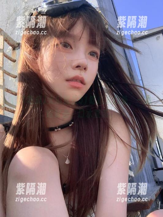大瓜就在51吃瓜入口处，一路逛过去，口水直流。