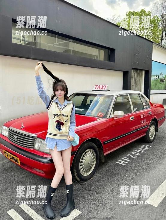 51吃瓜安卓下载，首页的‘八卦小法宝’，不看可惜！