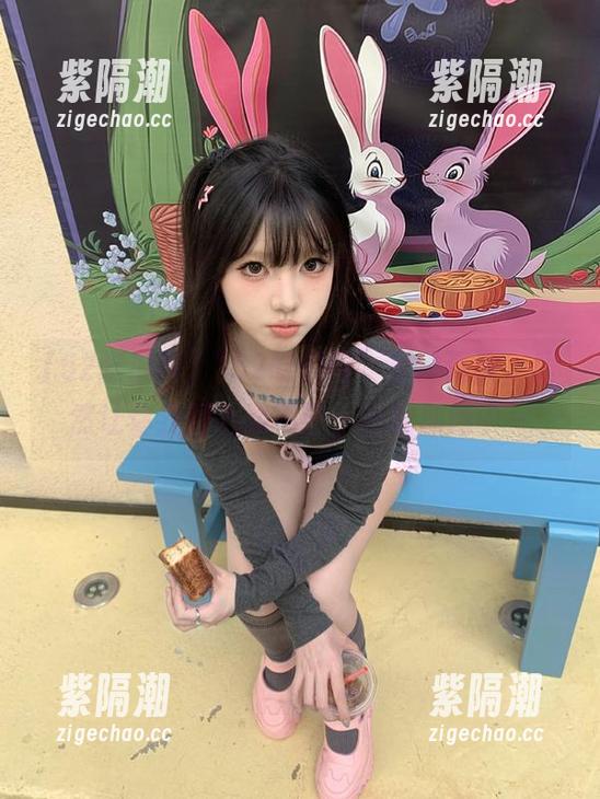 52吃瓜网 “52吃瓜网”里的资源,居然让你我都心动不已,心跳加速中~