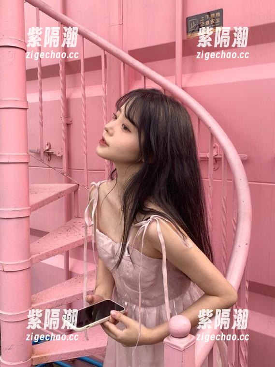 718.sx网站：偶尔让我觉得，我的闲聊能力也是个超能力！