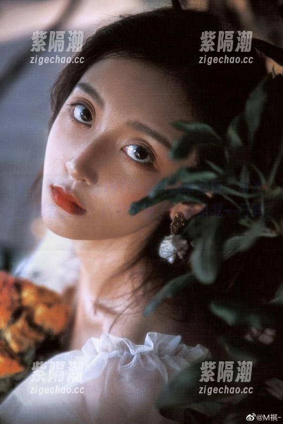91吃瓜中心苹果版，每次用都有人问：这瓜太甜了，能给我一口吗？