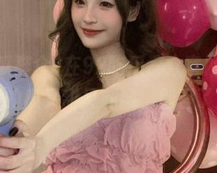在92吃瓜群众官网，今日份的瓜又甜又刺激，别等了！