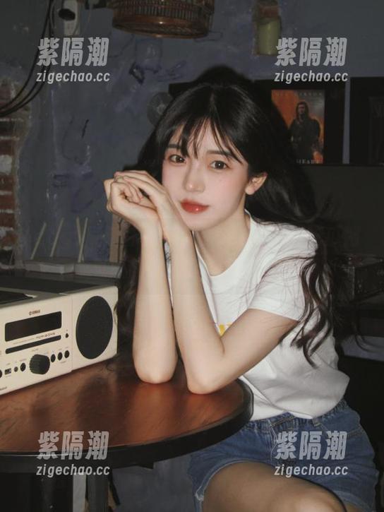 刷新你的首页，cggolive吃瓜网页版让你秒变“瓜迷”！