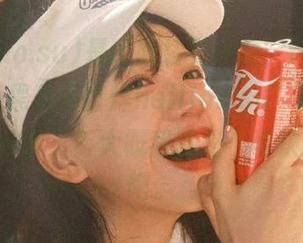 是我脑袋有问题，还是“万篇长征-黑料不打烊heiliao.su”这个app太能反转了？大概我就是个嘴快的瓜民吧。