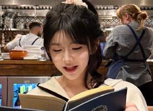九一吃瓜网，朝阳群众在瓜边闲聊不是幻想
