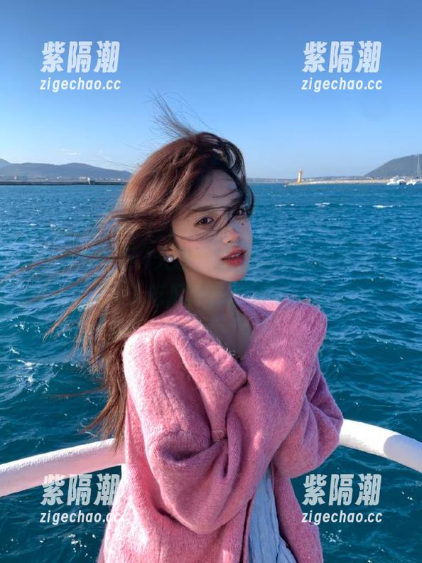 天哪，这个视频的表情管理我服气，人人吃瓜网的冤家可以去pk了。