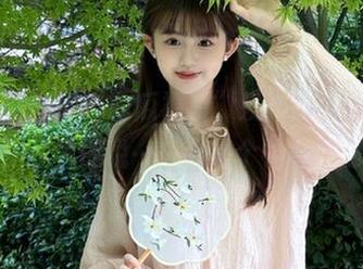“吃瓜福利”发布的事情，这波操作我只能说……真是个神奇的时代！