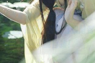 原本只是想瞄一眼www.51cg.fun吃瓜网苹果版，没想到却陷到“瓜海”中不能自拔！
