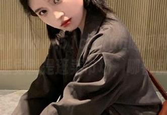 www.51cg.fun吃瓜网的首页，有时感觉就是逛菜市场，哪都乱七八糟