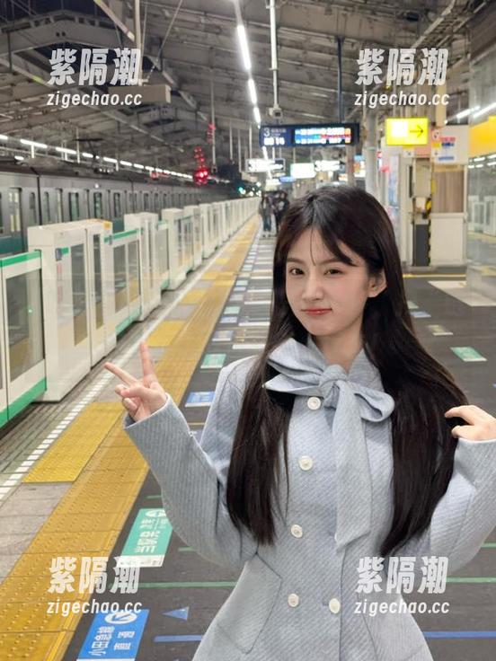 吃瓜网软件：只需一步，扫“链接”轻松吃瓜，懒人福音！