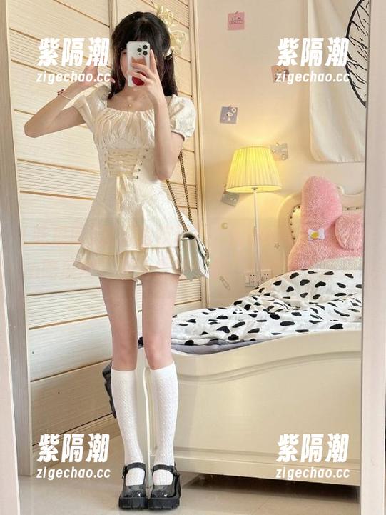 吃瓜也疯狂！“www.51cg.fun吃瓜网”直达最新爆料，让你目不暇接