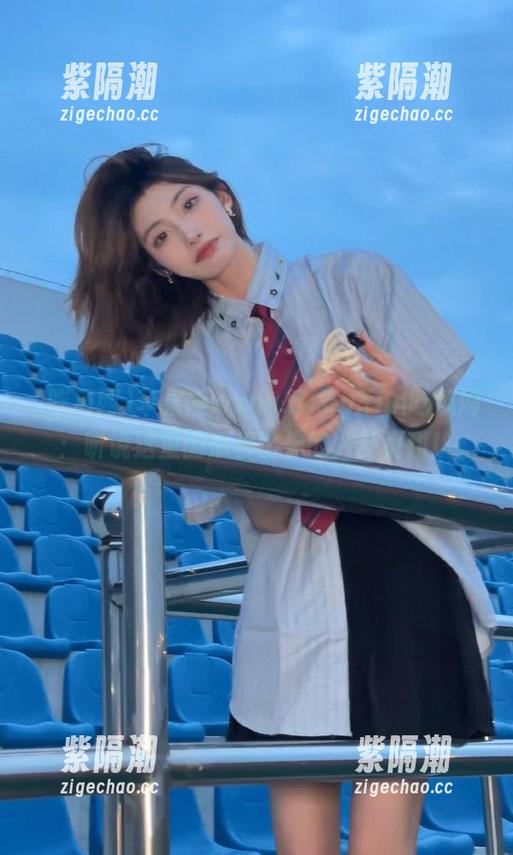 苹果版www.51cg.fun吃瓜网：听说这里的瓜都比你的八卦更甜！