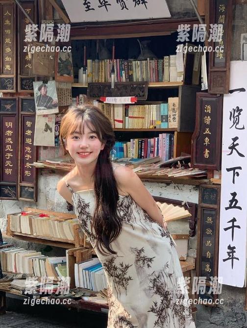 有点小尬！“吃瓜网址51”一不小心发布的美图，气氛瞬间尴尬到爆。