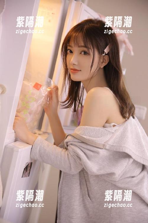 “国产吃瓜”线上导航，一路看瓜到天涯，心情也飘飘然～
