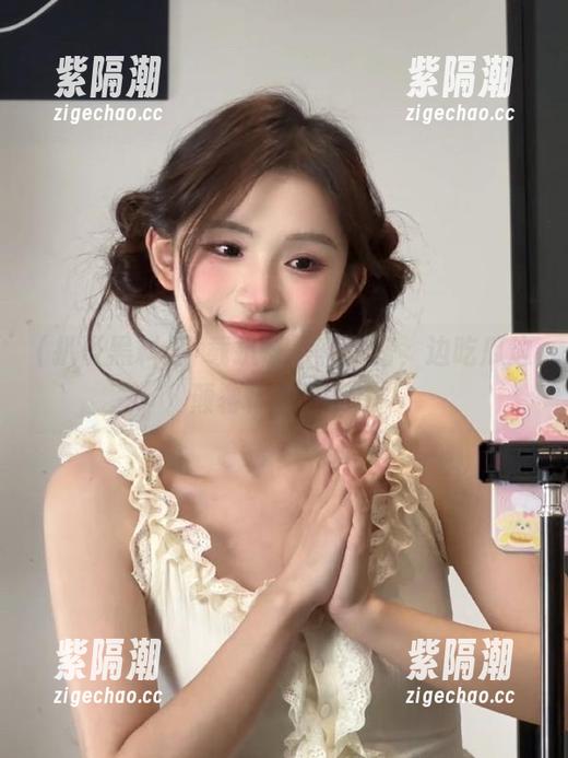 下载扒哥黑料线路，边吃瓜边颠覆你的三观！