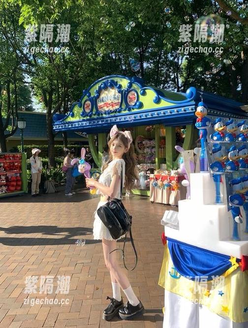 用‘明星黑料’苹果版的时候，真心怕面露变色啊！