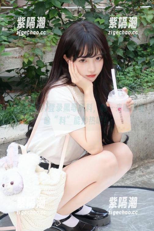 登录黑哥扒料，嗨～来瞧瞧有啥“料”能炒热吧！