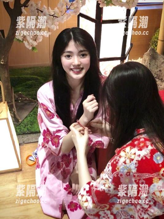听说网址上黑料166su的瓜又要升级，没由来地让我好奇得想探个底！