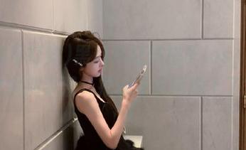 黑料不打烊搭配ios，吃瓜之余别手滑，把水果都洒地上了？