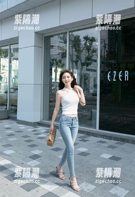 导航zzzttt黑料不打烊，在线吃糖还是遭雷？神奇演出等你来看