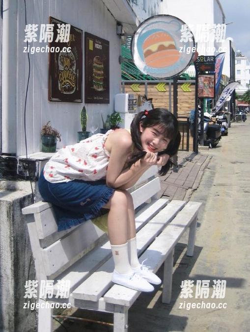免费吃瓜？“免费黑料吃瓜网站”真的是我的夏日消暑神器！