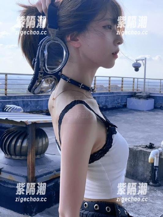 黑料正能量传送门太火了，快来告诉我地址！