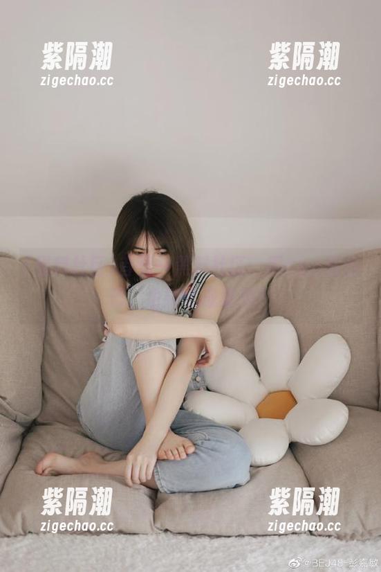 首页—黑料社区：用app刷自己，也能变成集美！