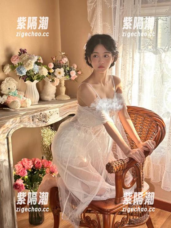 别光想着下班去黑料社区，首页的瓜实在太上头，在线的我们也不想回家！