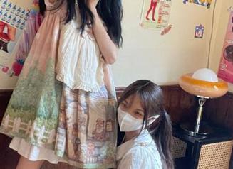 一边煮方便面，一边看黑料网免费的视频，心里犯嘀咕…
