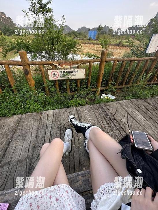 在线冲进黑料网站，掀开了个奇怪的入口，大家快来！